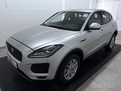 Usata Jaguar E-Pace 150 CV (110 kW) 2019 Grigio metallizzato SUV