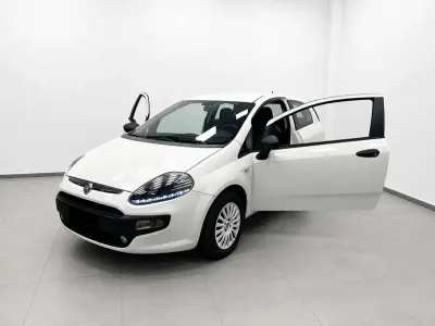 Usata Fiat Punto Evo Dynamic 65 CV (47 kW) 2009 Other Utilitaria