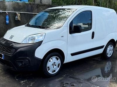 Usata Fiat Fiorino 80 CV (58 kW) 2022 Bianco Monovolume