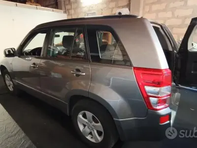 Usata Suzuki Grand Vitara 129 CV (94 kW) 2006 Berlina