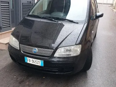 Usata Fiat Idea 129 CV (94 kW) 2009 Nero Monovolume