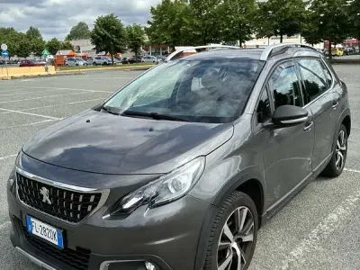 Używany Peugeot 2008 Allure 110 KM (80 kW) 2017 SUV