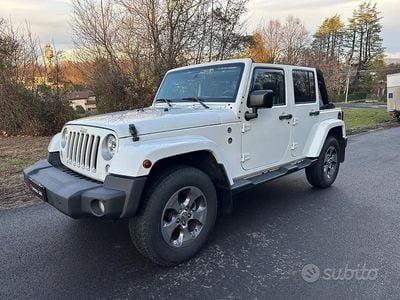 Usata Jeep Wrangler Unlimited Sahara 200 CV (147 kW) 2016 Bianco SUV