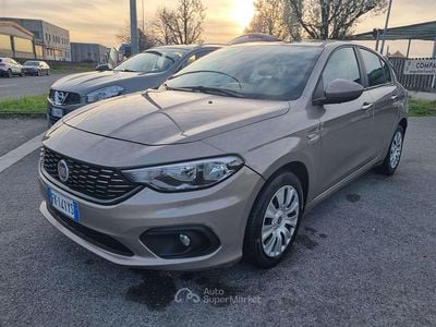 Usata Fiat Tipo Easy 95 CV (69 kW) 2017 Beige Berlina