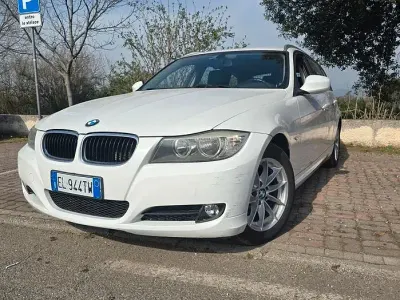 Begagnad BMW 316 116 HK (85 kW) 2012 Vit Kombi