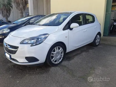 Usata Opel Corsa Cosmo 65 CV (47 kW) 2017 Bianco Utilitaria