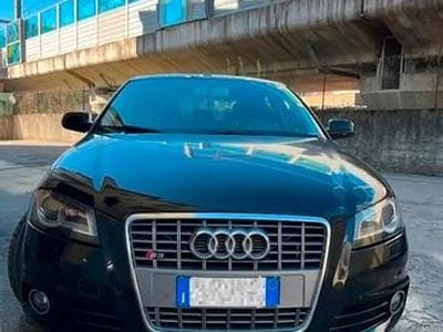 Usado Audi A3 Ambition 125 CV (91 kW) 2011 Negro Utilitario