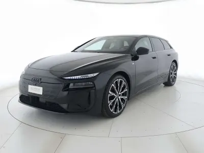 Nuova Audi A6 e-tron S-Line 339 kW (462 CV) 2026 Nero mito metallizzato Station wagon