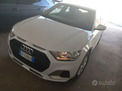 Usata Audi A1 Ambiente 116 CV (85 kW) 2024 Bianco ghiacciaio SUV