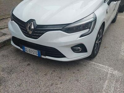 Usata Renault Clio V Intens 101 CV (74 kW) 2023 Bianco Berlina