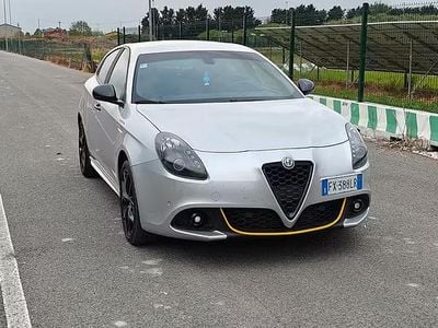 Usata Alfa Romeo Giulietta Veloce 170 CV (125 kW) 2019 Grigio Utilitaria