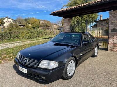 Käytetty Mercedes SL300 231 HP (169 kW) 1996 Musta Avoauto
