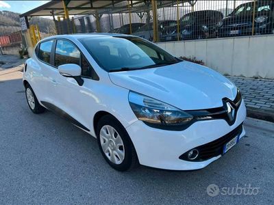 Usata Renault Clio IV 75 CV (55 kW) 2013 Bianco Berlina