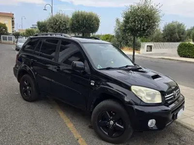 Usata Toyota RAV4 Sol 116 CV (85 kW) 2005 SUV