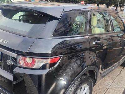 Usata Land Rover Range Rover evoque Pure 150 CV (110 kW) 2014 Nero SUV