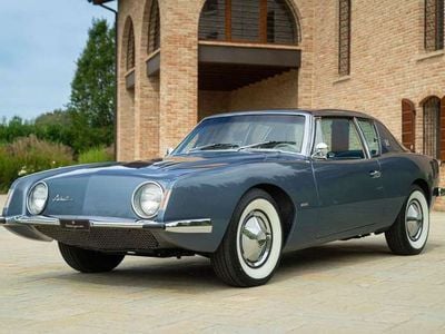 Studebaker Avanti