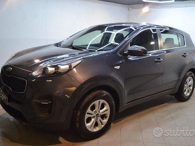 Usata Kia Sportage 116 CV (85 kW) 2018 Grigio SUV