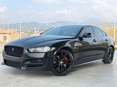 Usata Jaguar XE R-Sport 180 CV (132 kW) 2017 Nero Berlina