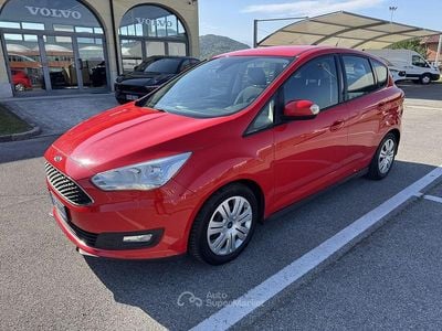 Begagnad Ford C-MAX 120 HK (88 kW) 2016 Röd Minibuss