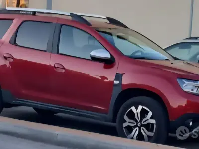 Usata Dacia Duster 90 CV (66 kW) 2022 Rosso SUV