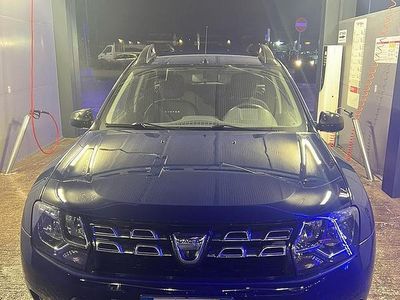 Usata Dacia Duster Lauréate 105 CV (77 kW) 2014 Blu SUV