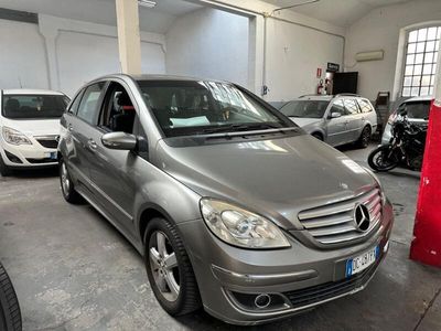 Mercedes B150