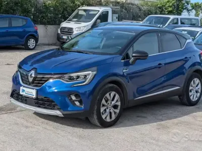 Usata Renault Captur Techno 91 CV (66 kW) 2022 Blu SUV