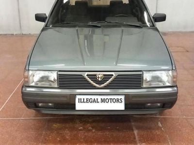 Begagnad Alfa Romeo 90 1985 Sedan