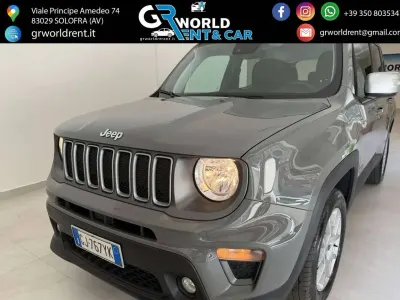 Usata Jeep Renegade Limited 131 CV (96 kW) 2022 Sting gray SUV