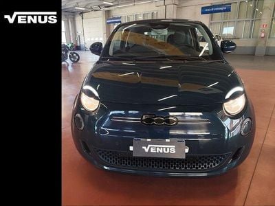 Usata Fiat 500e Icon 86 kW (118 CV) 2022 Verde Utilitaria
