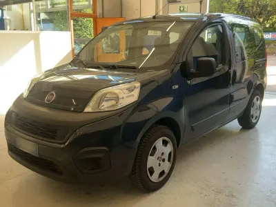 Usata Fiat Qubo Lounge 77 CV (56 kW) 2018 Blu/azzurro Monovolume