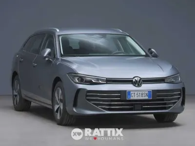 Usata VW Passat Business 150 CV (110 kW) 2024 Grigio Station wagon