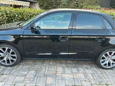 Usata Audi A1 Admired 2012 Nero Utilitaria