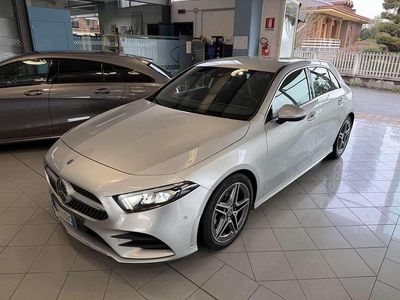Usata Mercedes A200 Premium 163 CV (119 kW) 2022 Argento Berlina