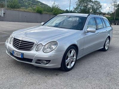 Usata Mercedes E320 Avantgarde 224 CV (164 kW) 2006 Argento Station wagon