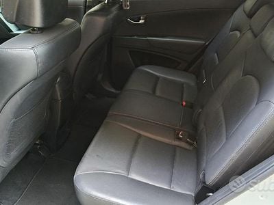 Usata Ssangyong (KGM) Korando 175 CV (128 kW) 2011 Bianco SUV