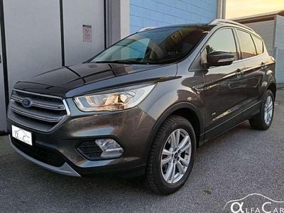 Usata Ford Kuga Business Edition 150 CV (110 kW) 2018 Magnetic grey SUV