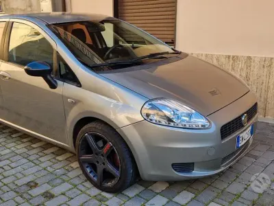 Usata Fiat Grande Punto 90 CV (66 kW) 2008 Utilitaria
