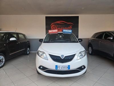 usata Lancia Ypsilon 0.9 BENZINA/METANO DEL NORD ITA 201