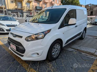 Usata Ford Transit Connect Trend 101 CV (74 kW) 2017 Bianco Monovolume