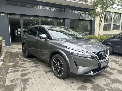 Usata Nissan Qashqai Acenta 158 CV (116 kW) 2022 Grigio SUV