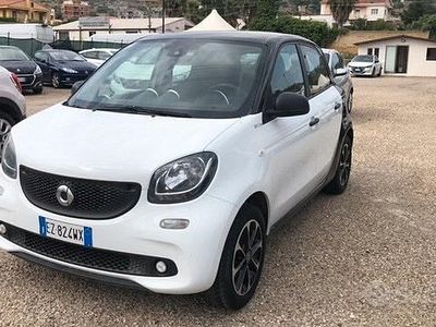 Bianco Usata 2015 Smart ForFour Utilitaria | 7400 € (Buon prezzo)