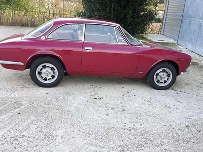 Usata Alfa Romeo Alfetta 109 CV (80 kW) 1975 Rosso Coupé