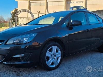 Occasion Opel Astra Cosmo 110 ch (80 kW) 2015 Bleue Berline