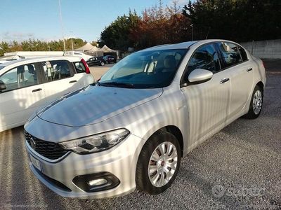 Usata Fiat Tipo Lounge 2017 Grigio Berlina