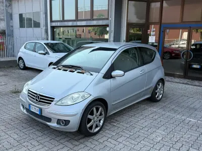 Usata Mercedes A150 95 CV (69 kW) 2005 Grigio Coupé