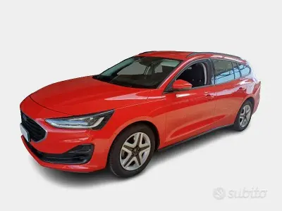Usata Ford Focus Business Edition 120 CV (88 kW) 2022 Rosso Station wagon