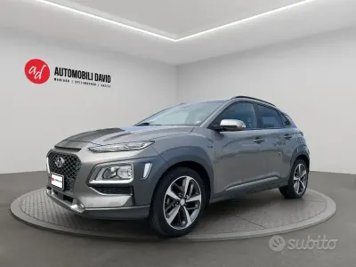 Usata Hyundai Kona Style 120 CV (88 kW) 2018 Grigio SUV
