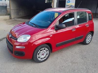Usata Fiat Panda Easy 69 CV (50 kW) 2012 Rosso Utilitaria