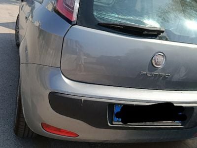 Usata Fiat Punto Evo 65 CV (47 kW) 2012 Grigio Utilitaria